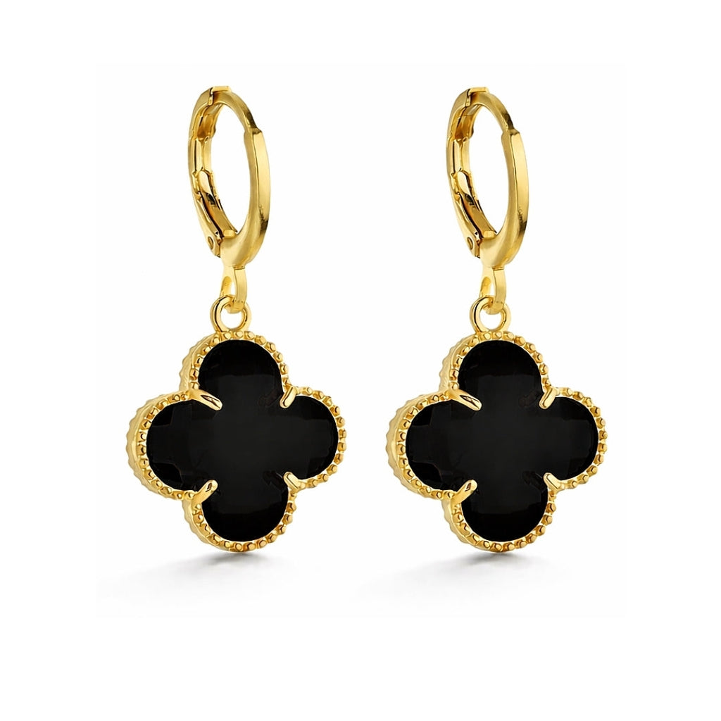 Brinco Trevo Preto Évelis